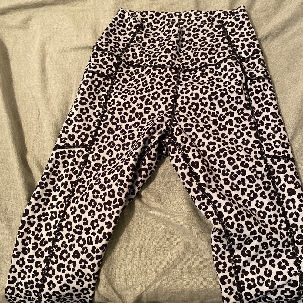 Leopard ethos leggings never worn